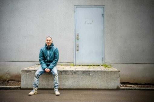 Följ Jesus ner från berget